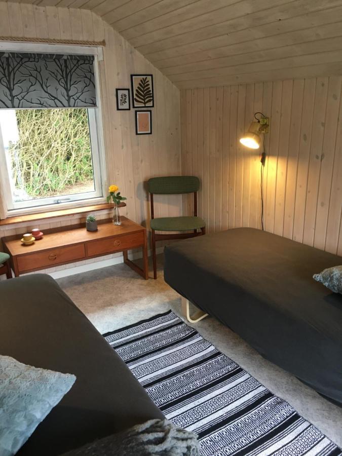 Stunning Romantic Cabin Close To Baltic See Idestrup Ngoại thất bức ảnh